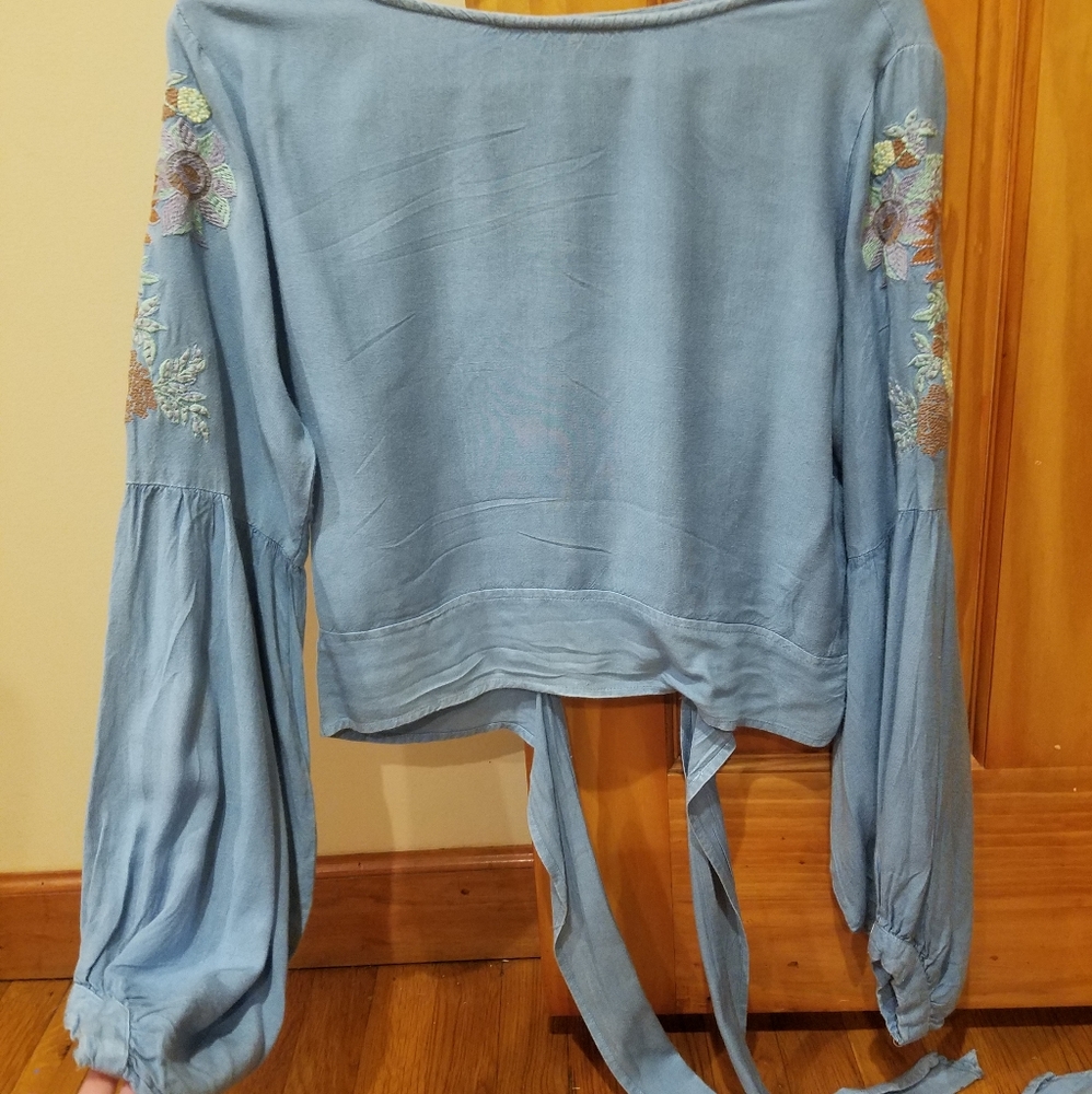 Style house blouse